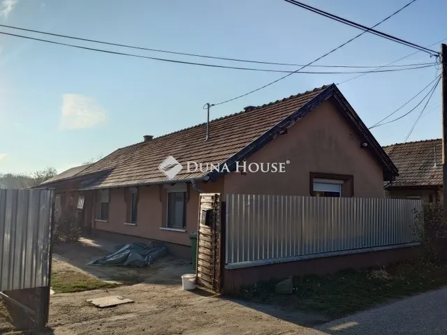 Eladó ház Örkény 135 nm