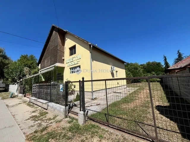 Eladó ház Tápiószecső 90 nm