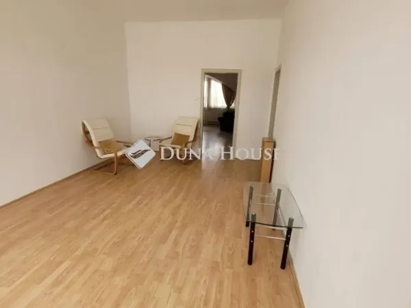 Eladó lakás Vecsés 93 nm