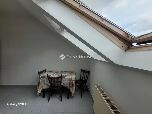 Eladó lakás Vecsés 93 nm