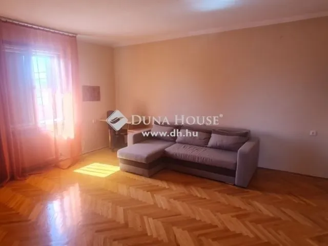 Eladó ház Vecsés 160 nm