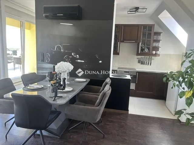 Eladó lakás Budapest XVI. kerület 100 nm