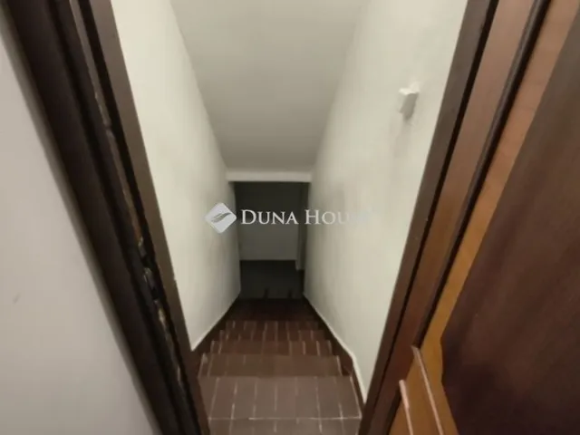 Eladó lakás Kistarcsa 171 nm