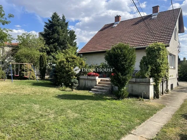 Eladó ház Budapest XVII. kerület 186 nm