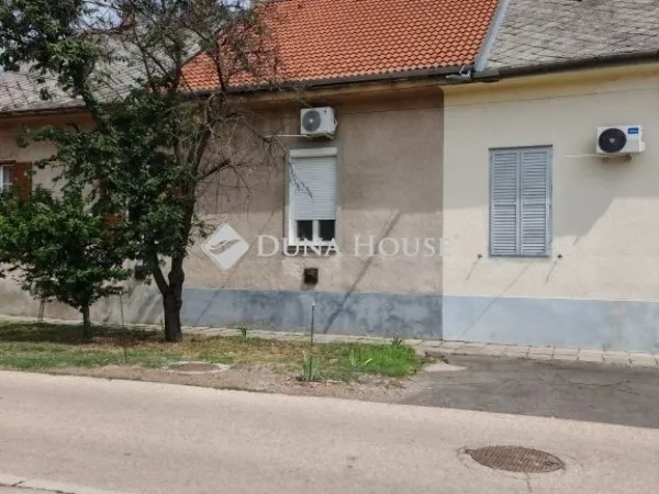 Eladó lakás Cegléd 50 nm