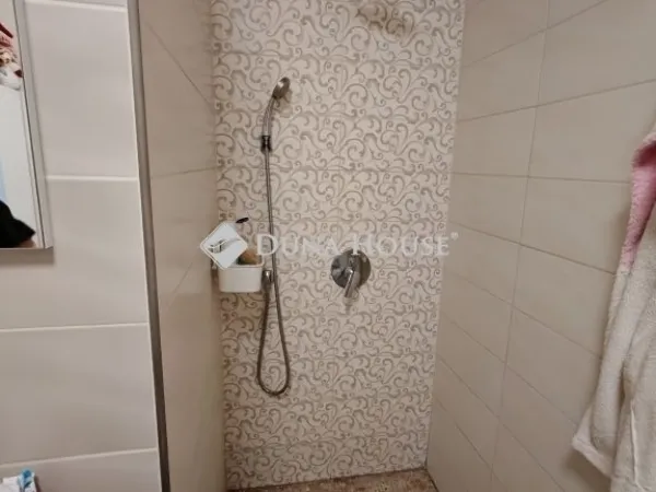 Eladó lakás Cegléd 50 nm