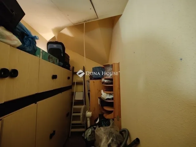 Eladó ház Vecsés 186 nm