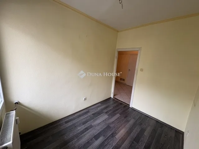 Eladó lakás Cegléd 53 nm