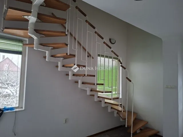 Eladó ház Sülysáp 175 nm