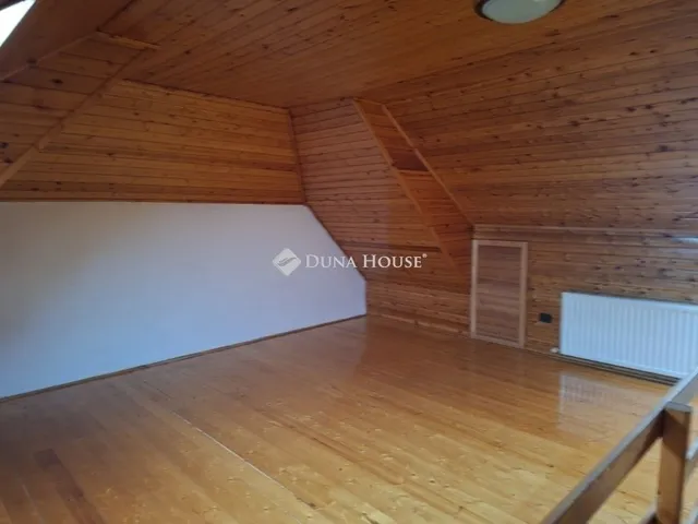 Eladó ház Sülysáp 175 nm