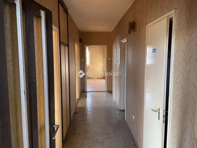 Eladó ház Monor 89 nm