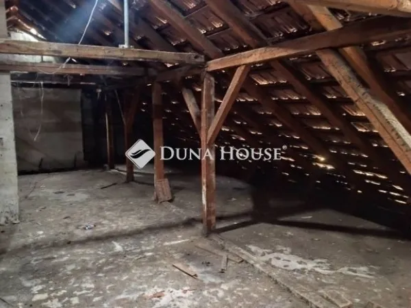 Eladó ház Monor 89 nm