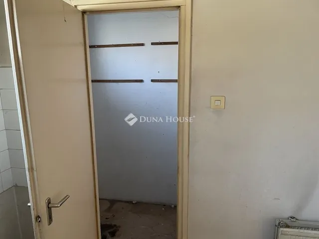 Eladó ház Monor 89 nm