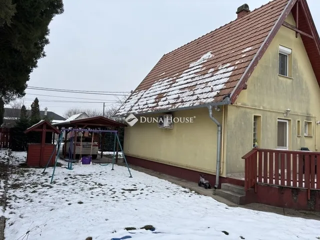 Eladó ház Üllő 65 nm
