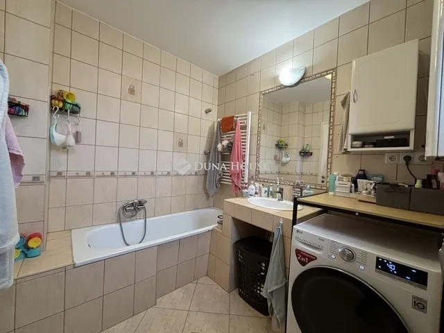 Eladó ház Üllő 65 nm