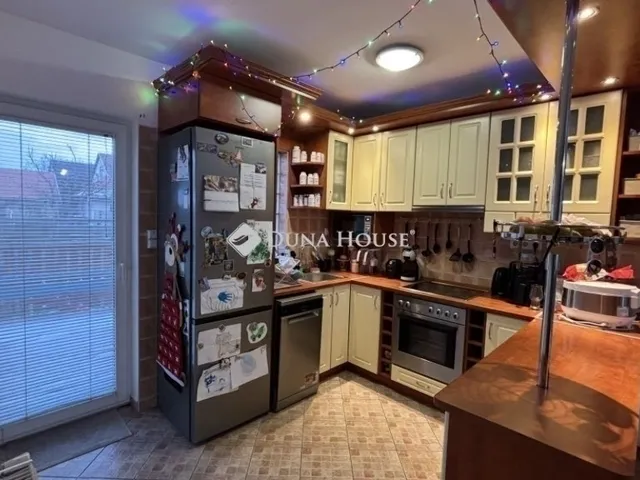 Eladó ház Üllő 65 nm