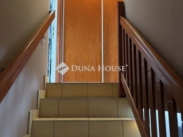 Eladó ház Üllő 65 nm