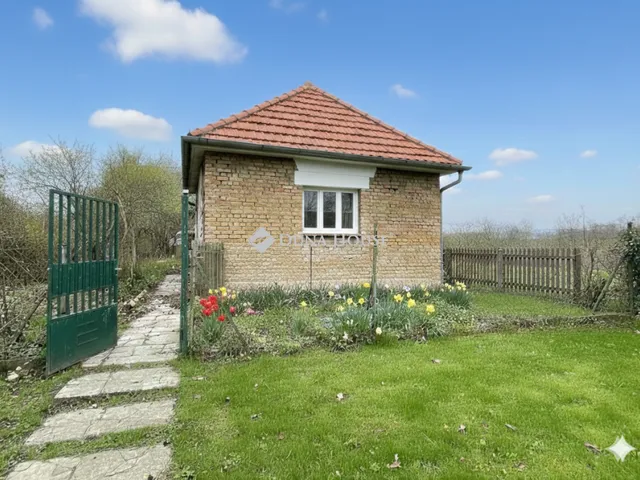 Eladó telek Kerepes 2091 nm