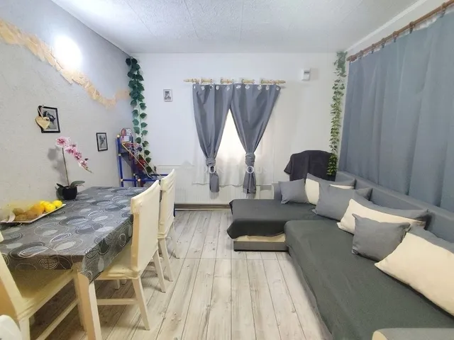 Eladó ház Vecsés 44 nm