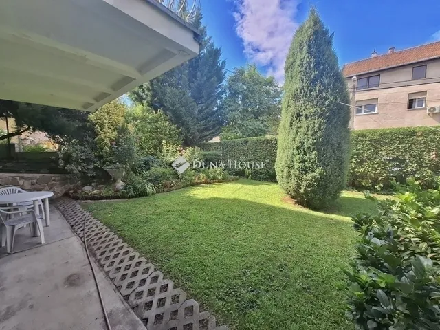 Eladó ház Budapest X. kerület, Óhegy 175 nm