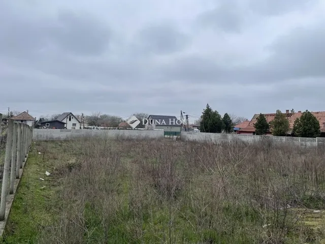 Eladó telek Pilis 1484 nm