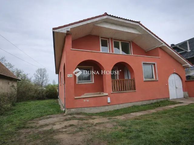 Eladó ház Nagykáta 172 nm