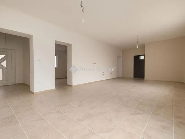 Eladó ház Monor 85 nm