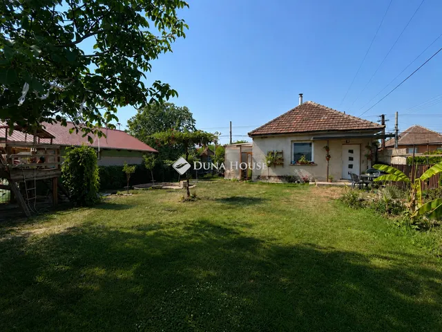 Eladó ház Dabas 99 nm