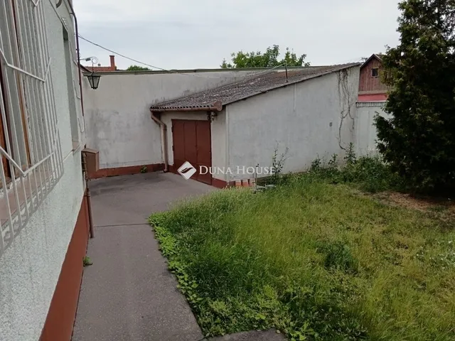 Eladó ház Cegléd 90 nm