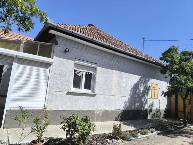 Eladó ház Cegléd 105 nm