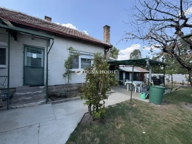 Eladó ház Vecsés 130 nm