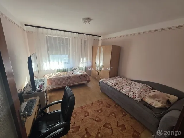 Eladó ház Dabas 200 nm