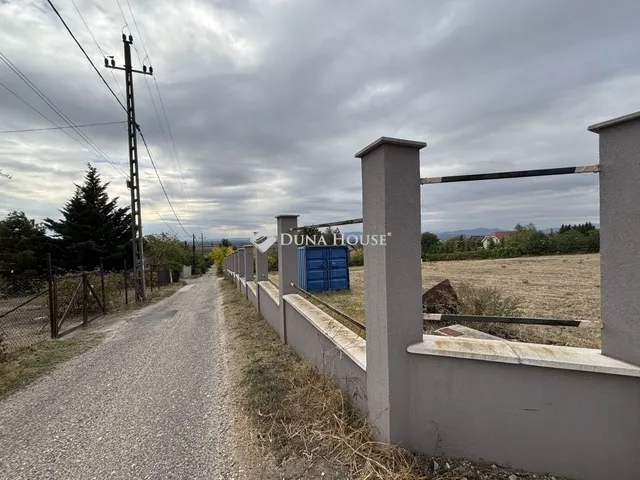 Eladó telek Fót 1416 nm