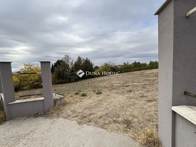 Eladó telek Fót 1416 nm