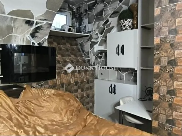 Eladó lakás Budapest VI. kerület 66 nm
