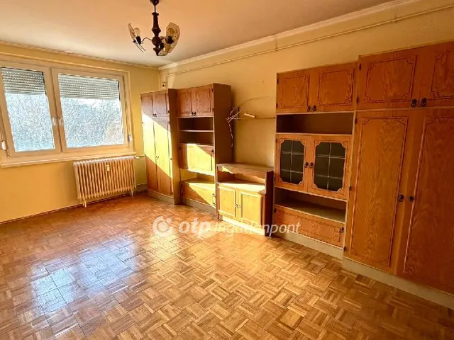 Eladó lakás Győr 53 nm