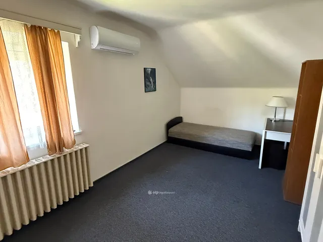 Eladó ház Győr, Likócs 300 nm