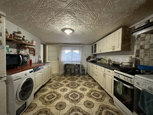 Eladó ház Putnok 177 nm