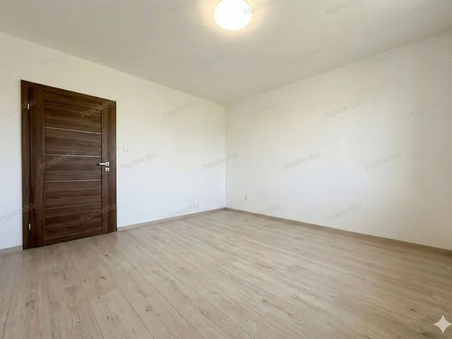 Eladó lakás Múcsony 57 nm