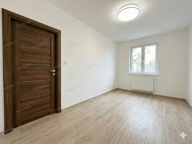 Eladó lakás Múcsony 57 nm