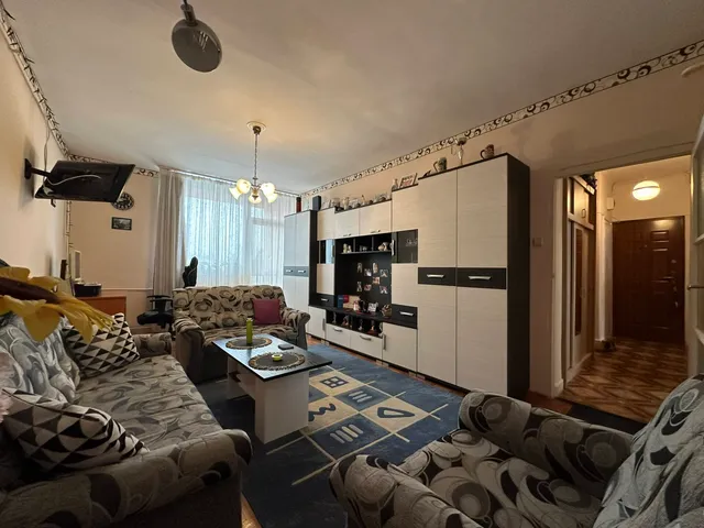 Eladó lakás Kazincbarcika 56 nm