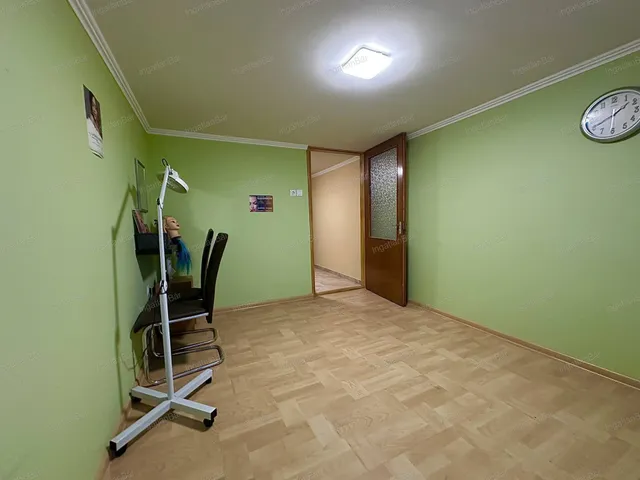 Eladó lakás Mezőkövesd 120 nm