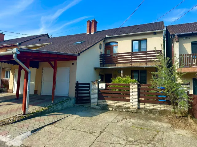 Eladó ház Kazincbarcika 120 nm