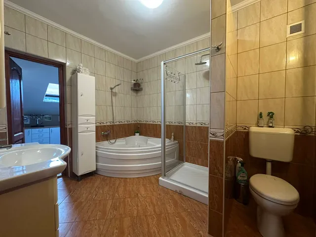 Eladó ház Kazincbarcika 120 nm