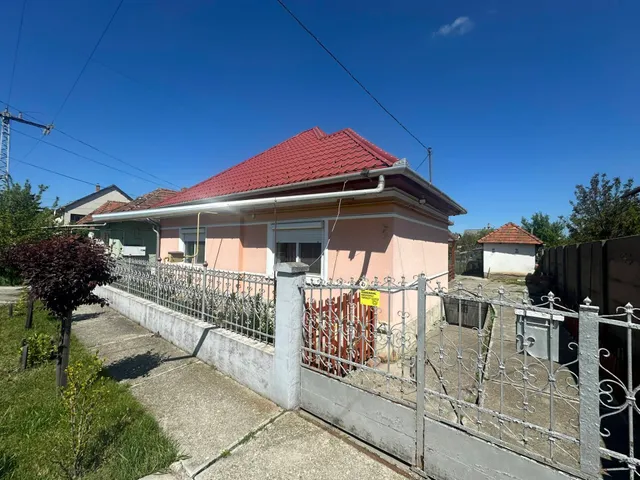 Eladó ház Sajószentpéter 67 nm