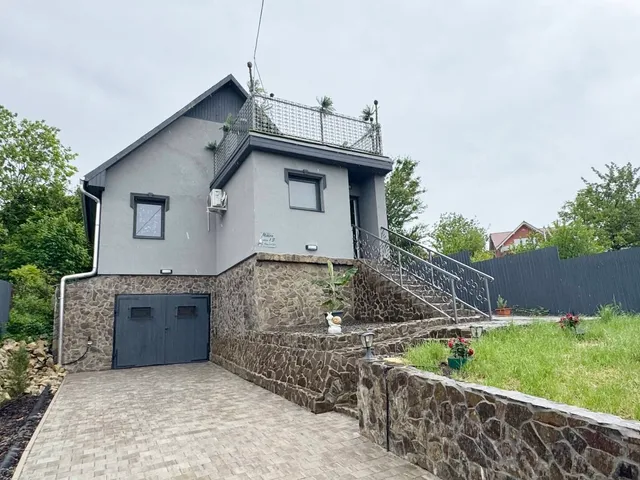 Eladó nyaraló Miskolc 76 nm