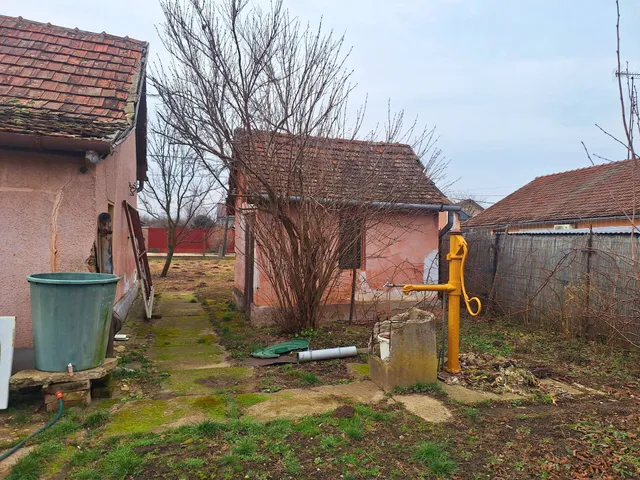 Eladó telek Debrecen 754 nm