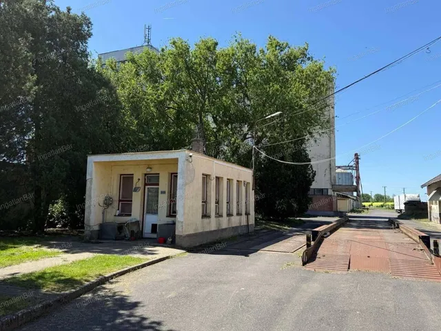 Eladó ház Kisvárda 7258 nm