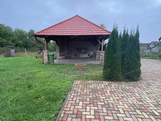 Eladó ház Beregdaróc 127 nm