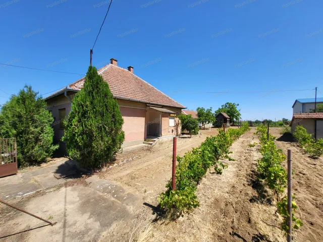 Eladó ház Fábiánháza 78 nm